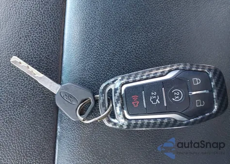 2016 Ford Explorer Xlt z USA, uszkodzony, nr VIN 1FM5K8D87GGC54252